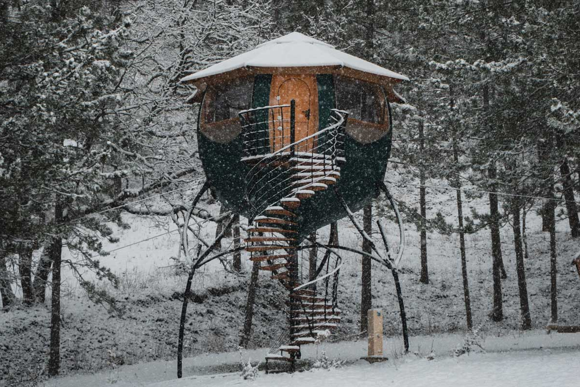 Tree House in Nice